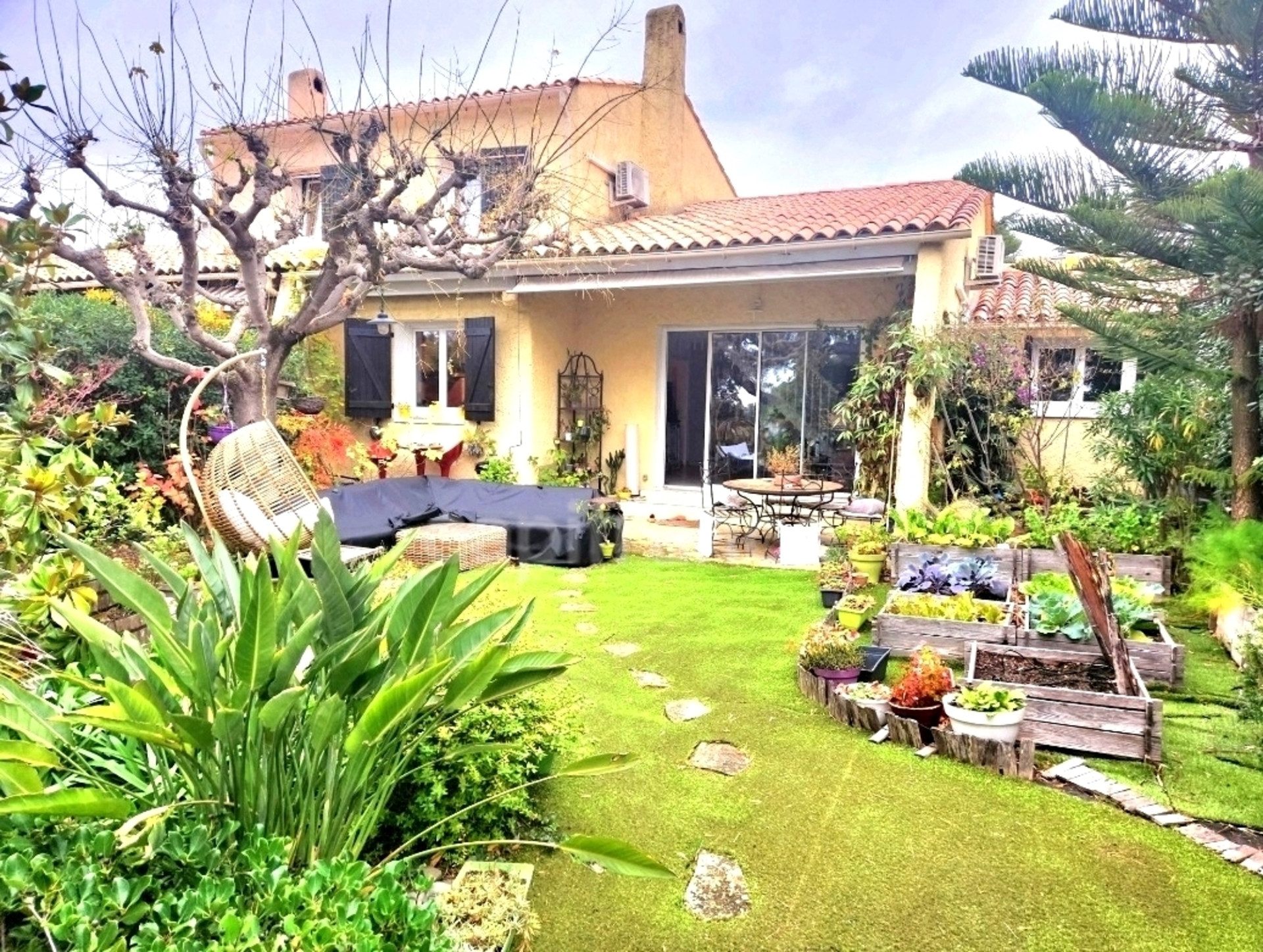 Maison
