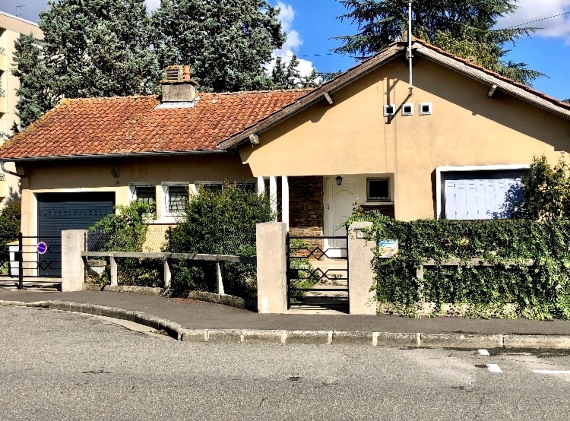 Maison