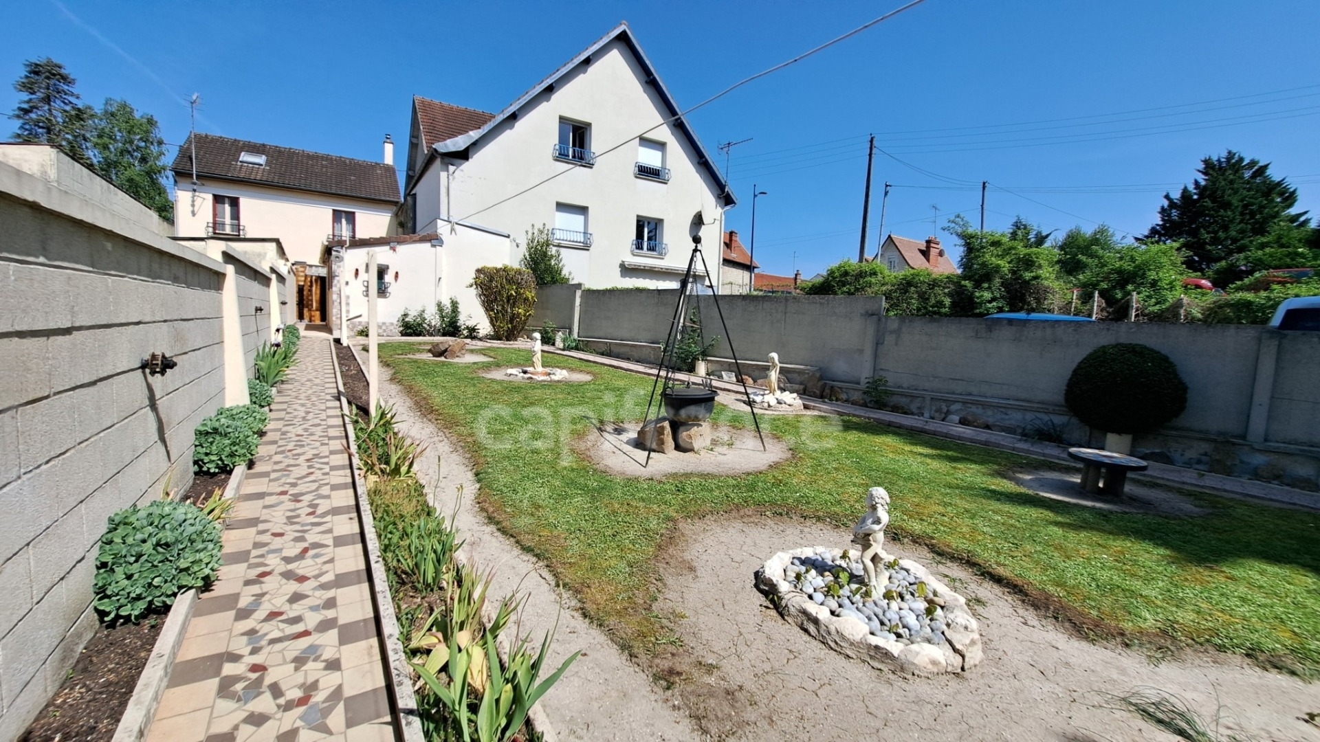 Maison