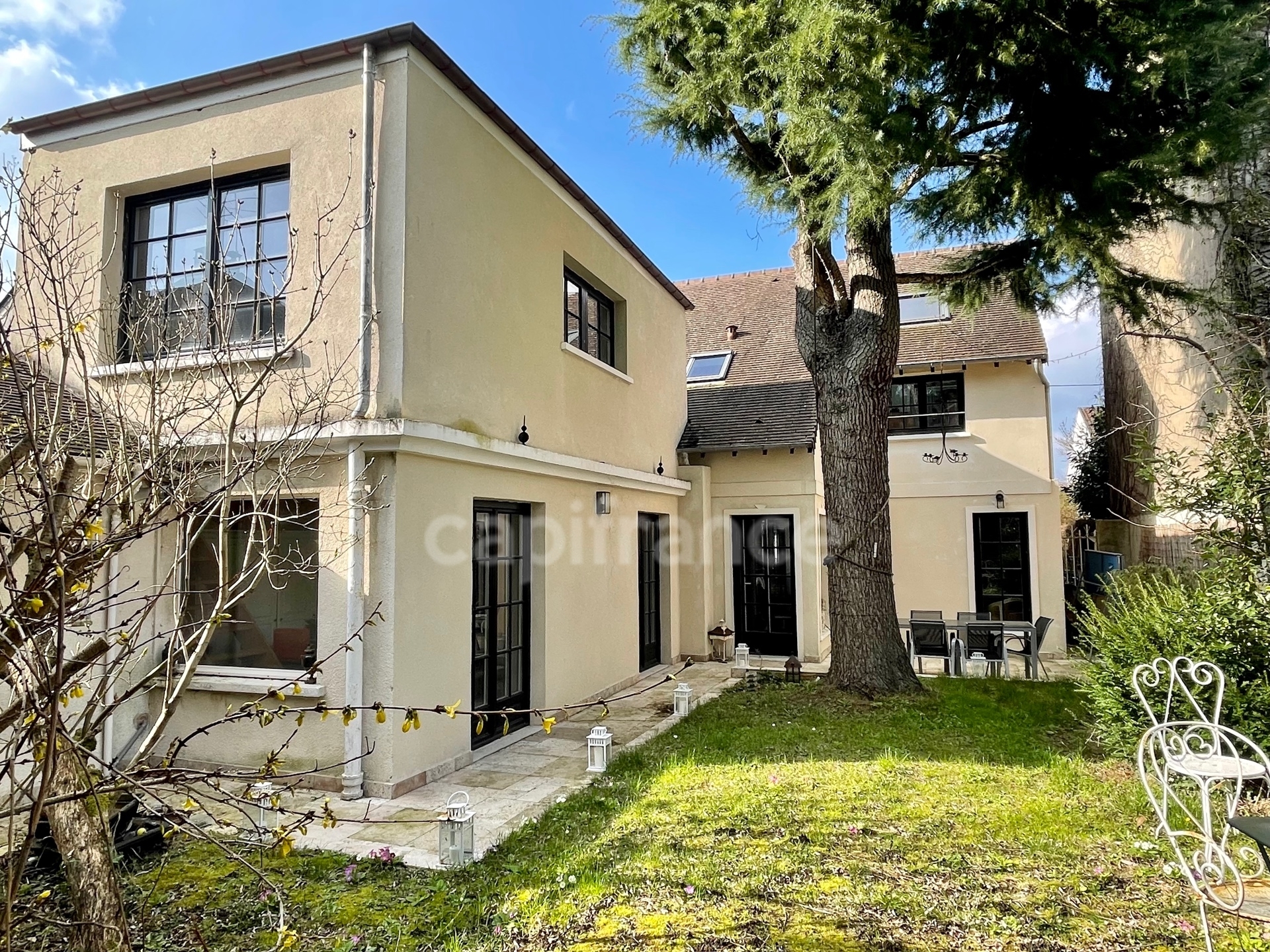Maison