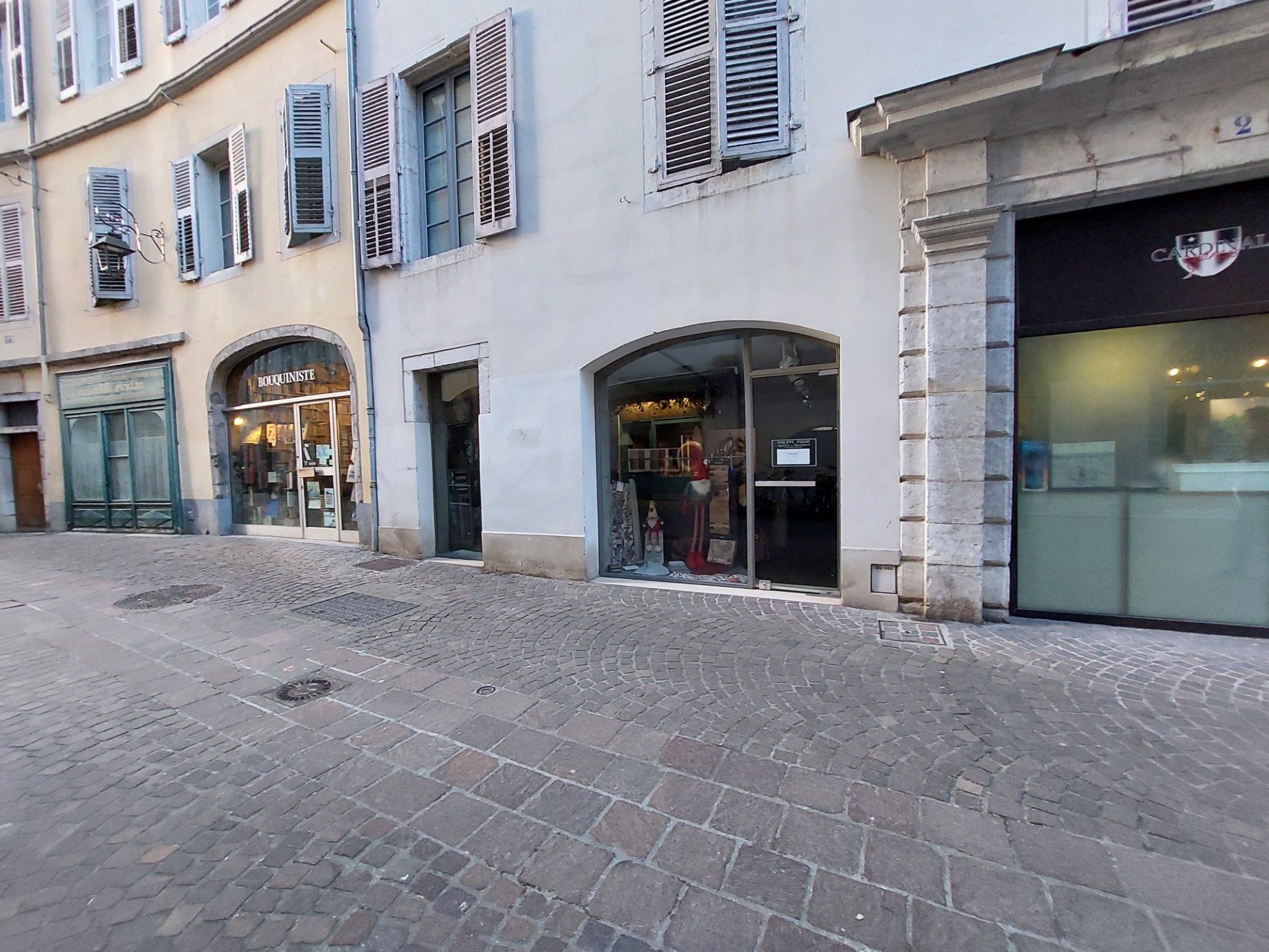Local/bureau