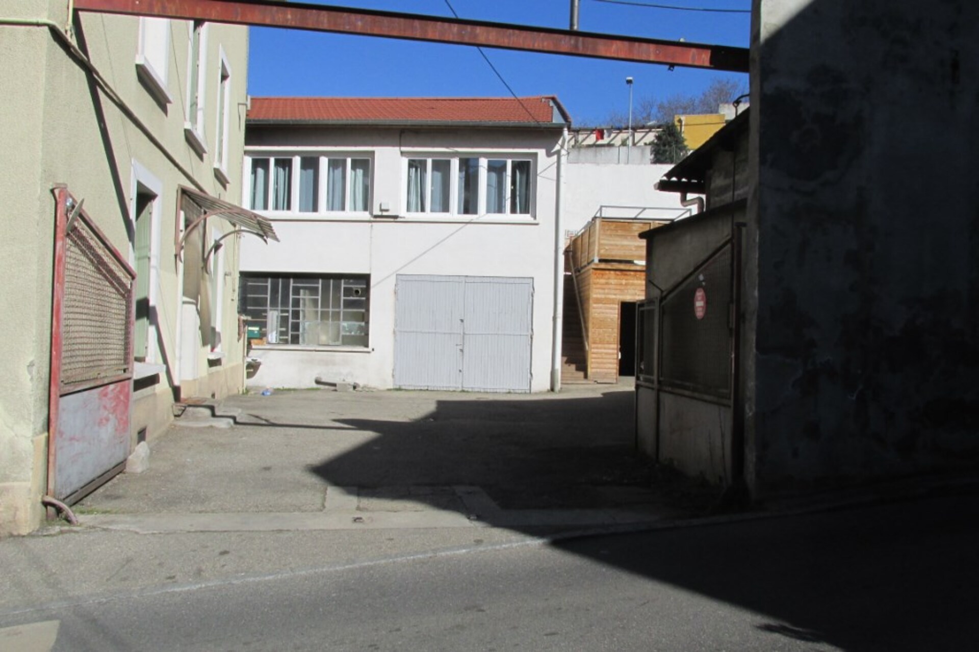 Local/bureau