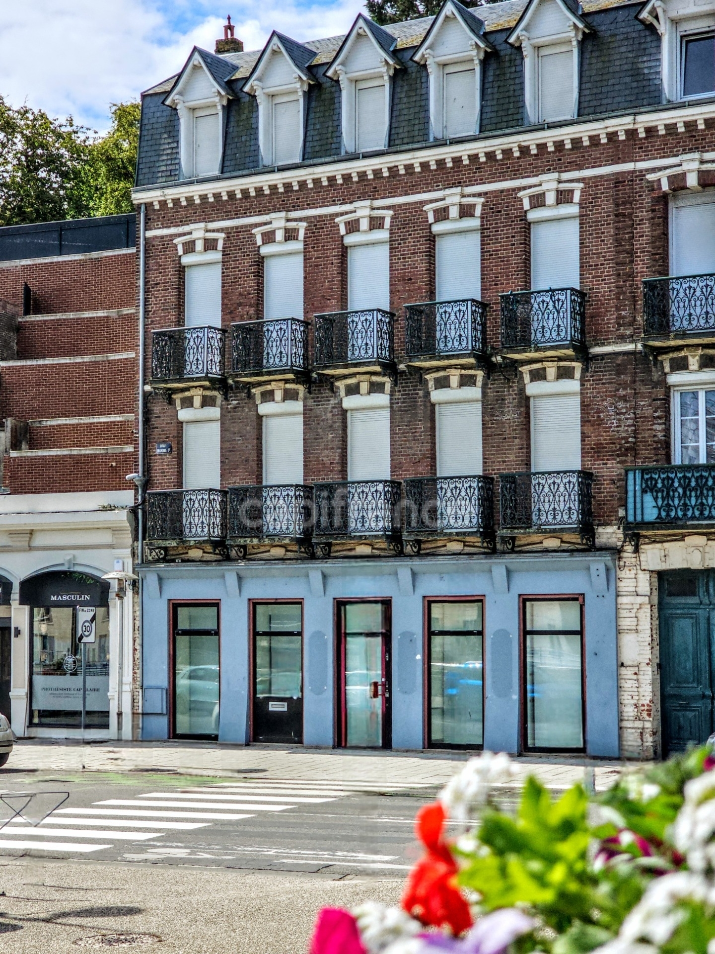 Local/bureau