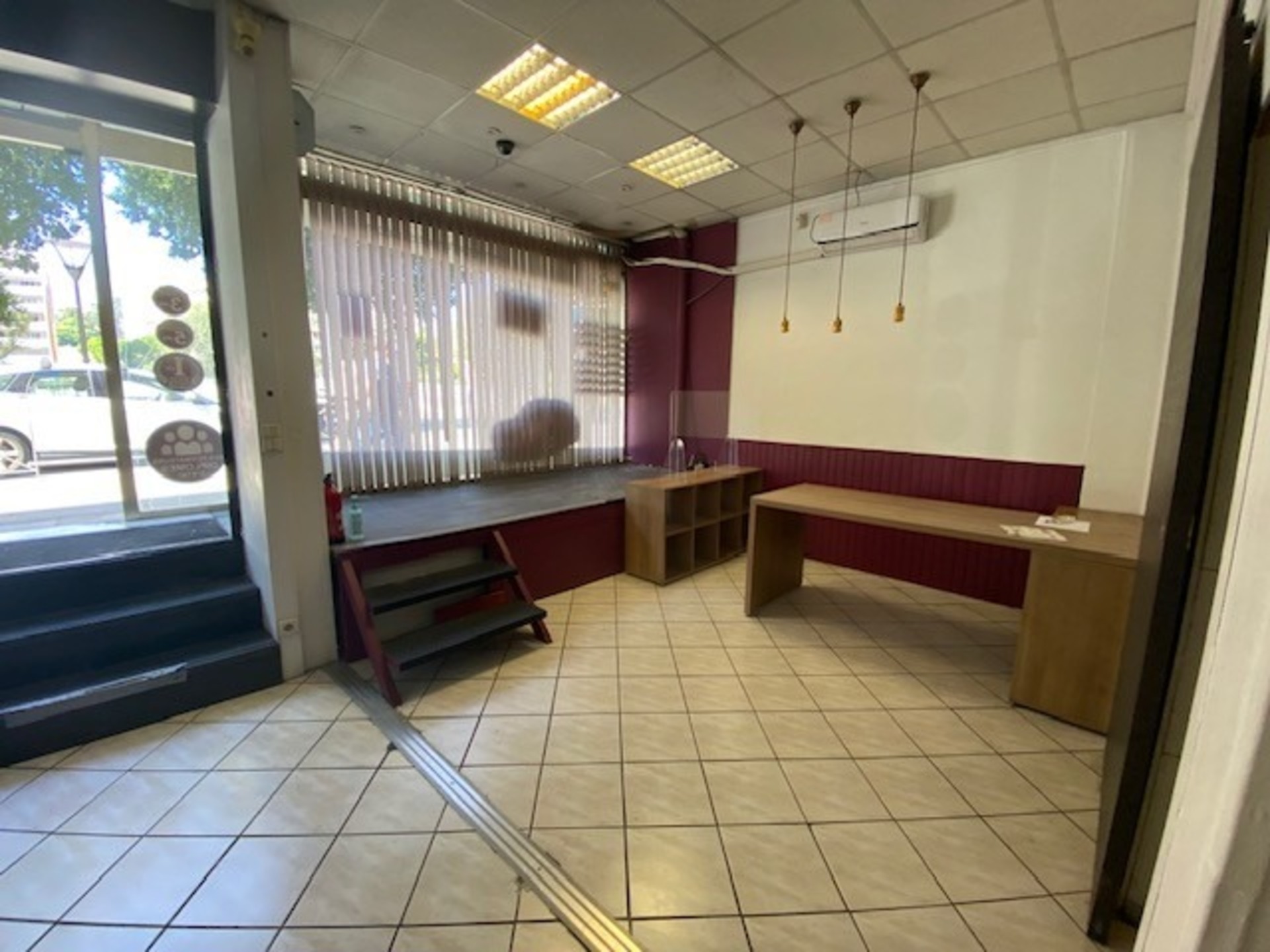 Local/bureau