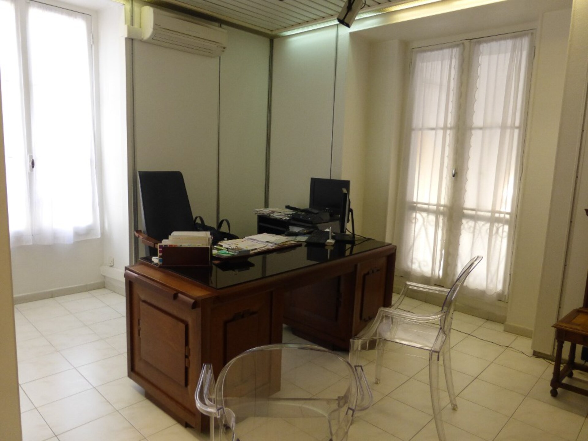 Local/bureau