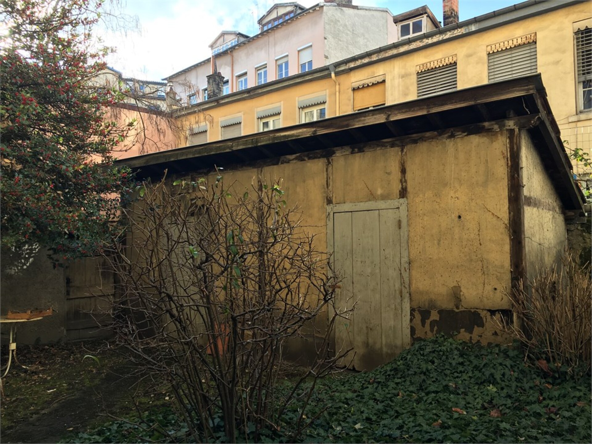 Local/bureau