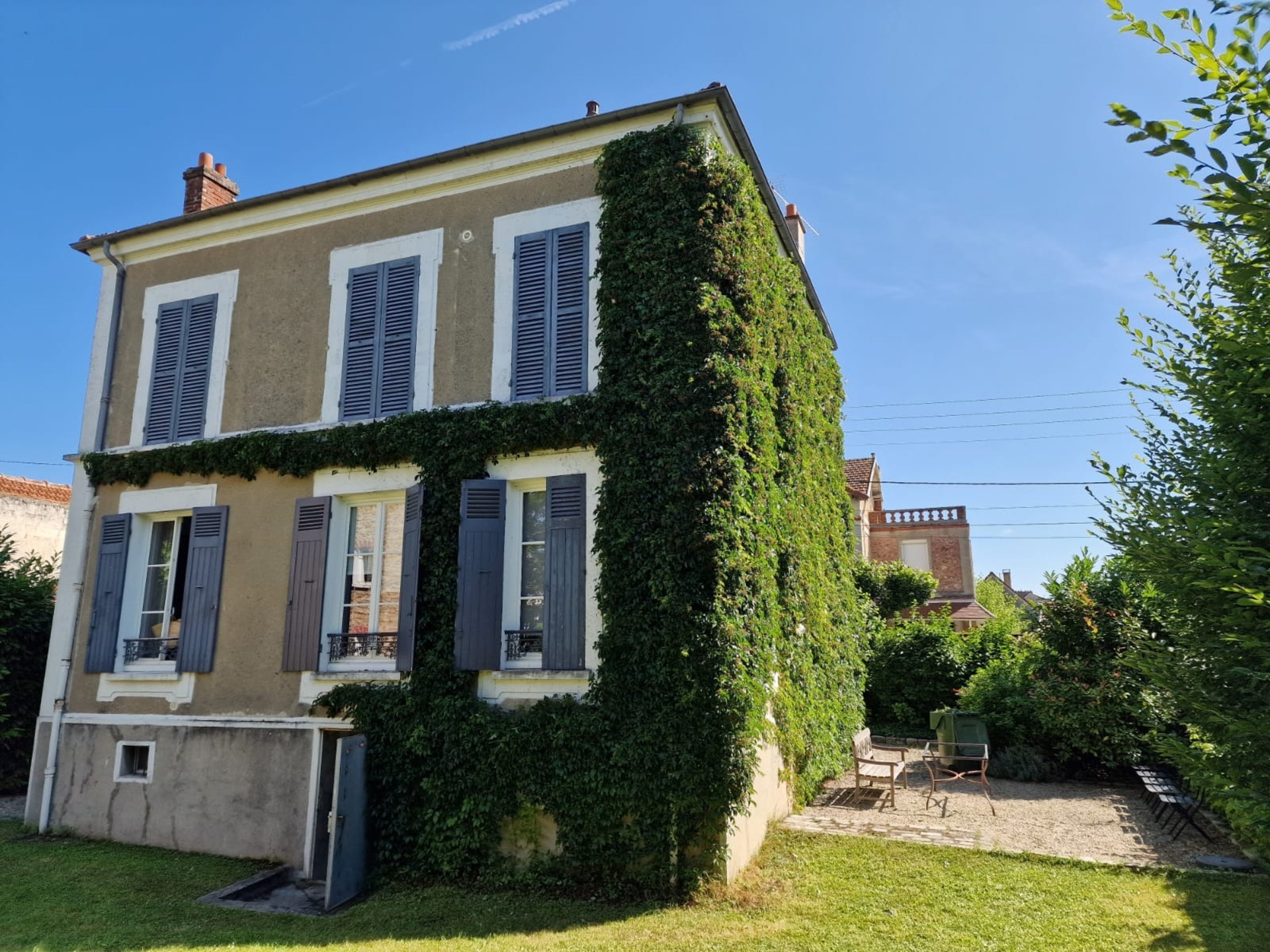 Maison