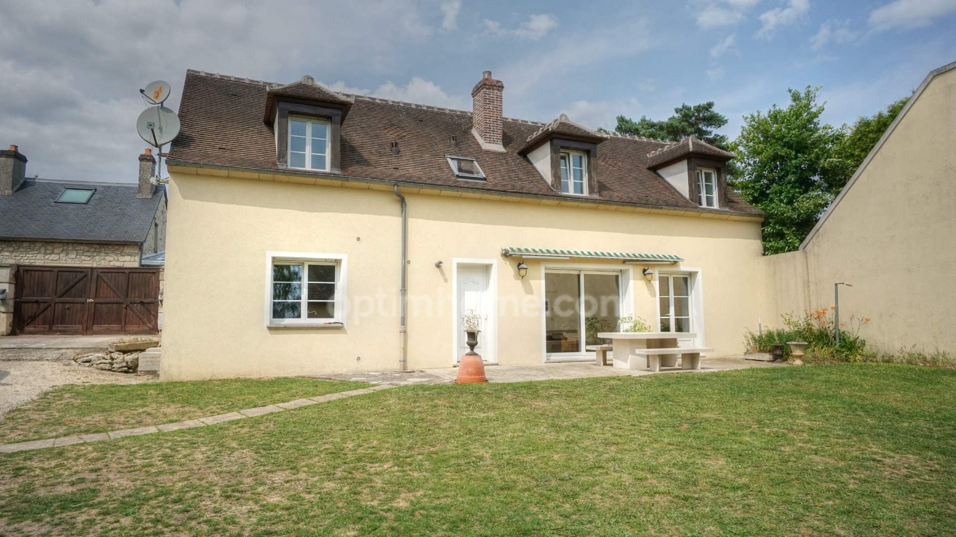 Maison