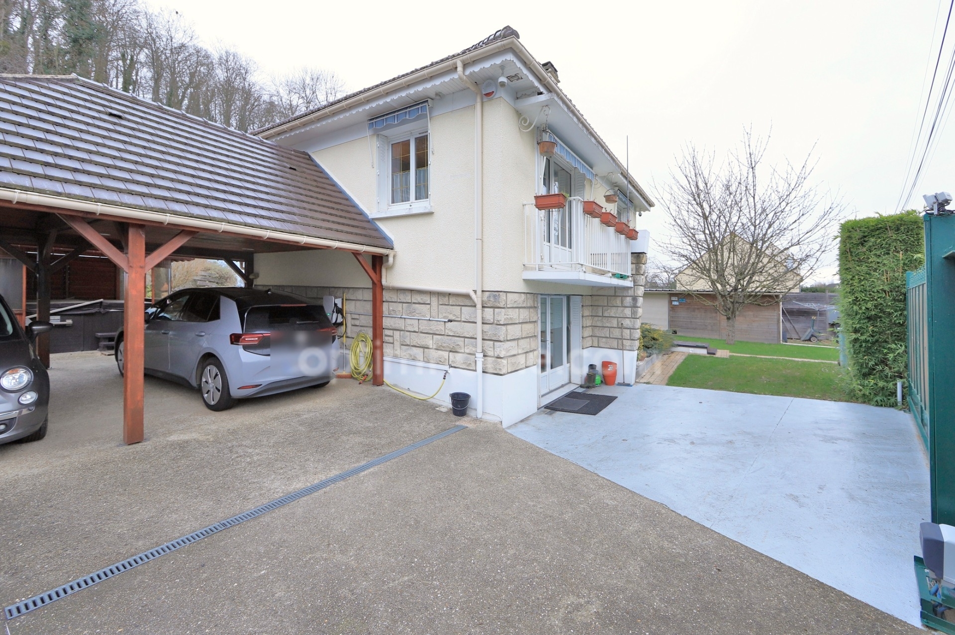 Maison