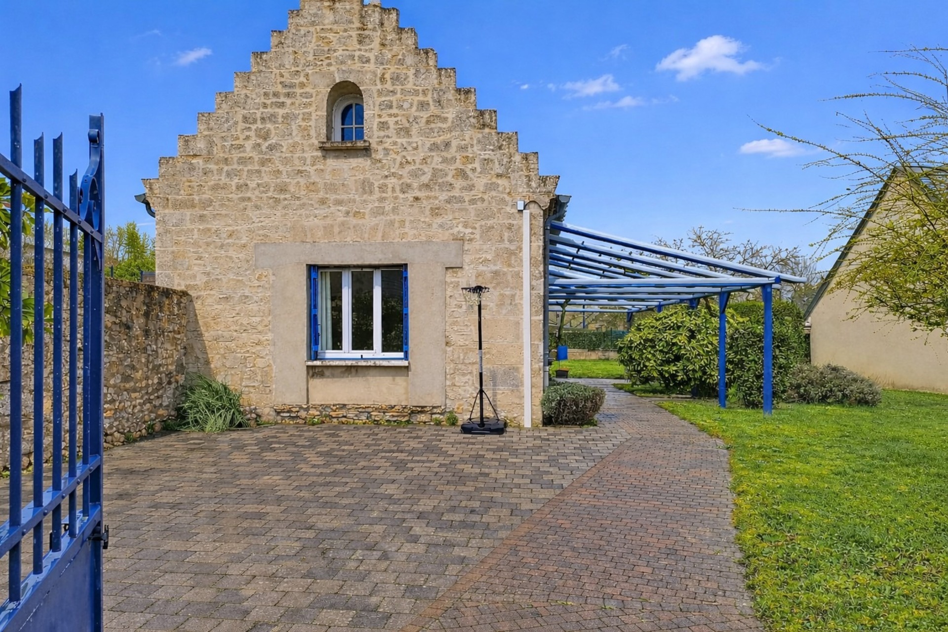 Maison