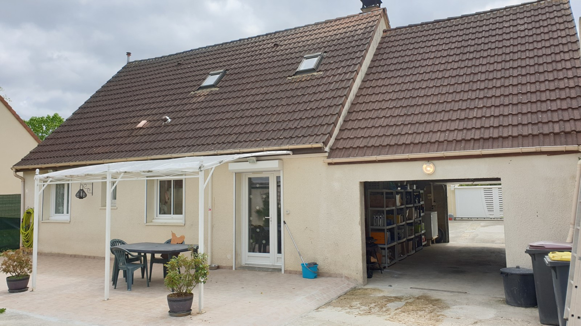 Maison