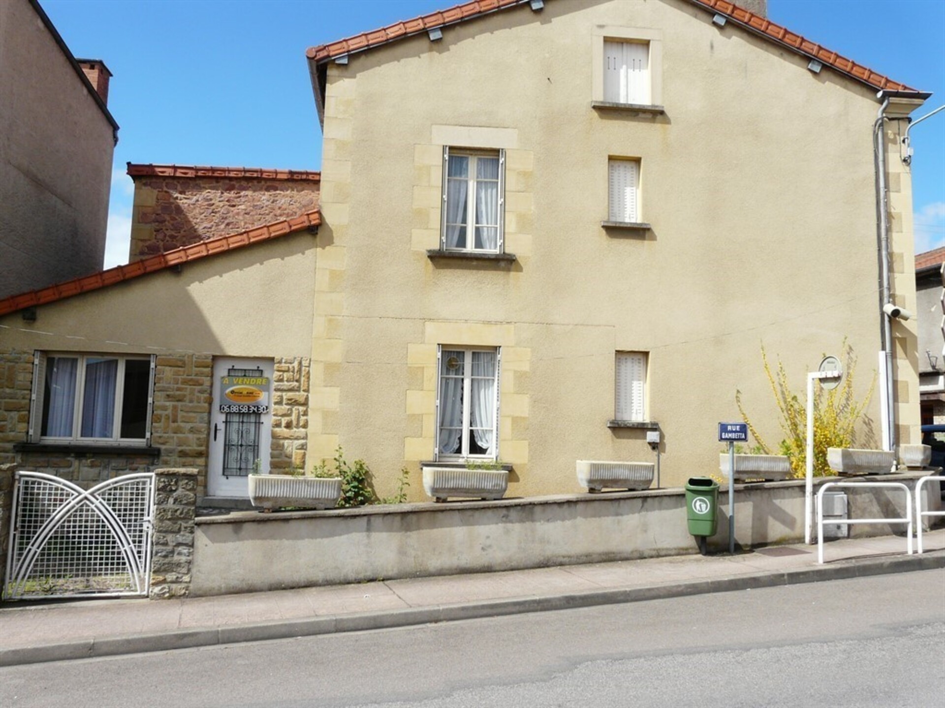 Maison