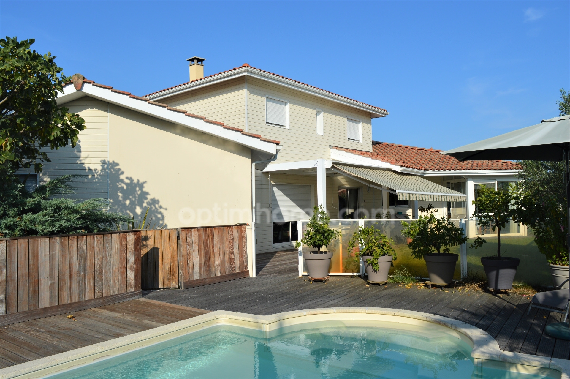 Maison