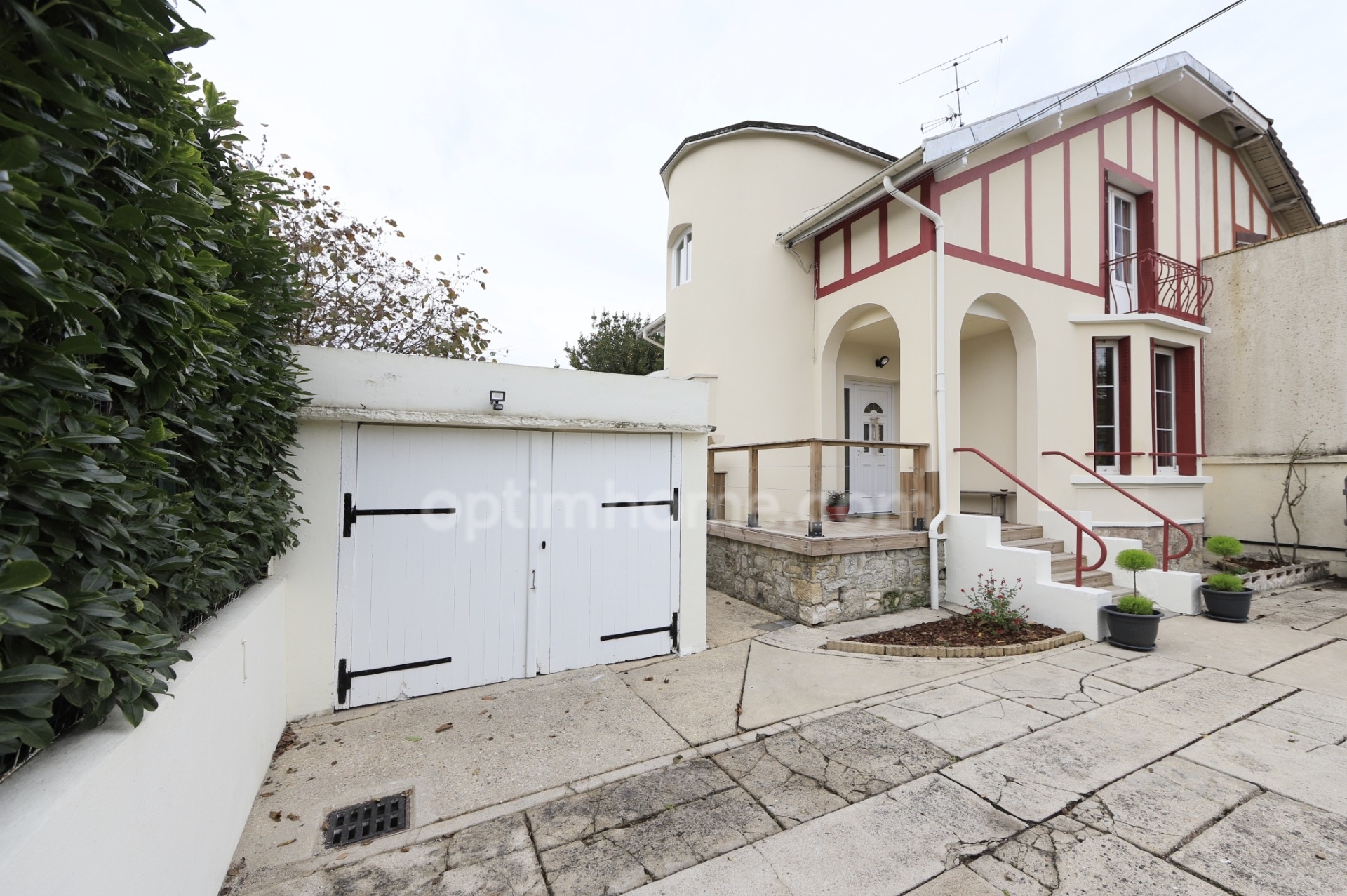 Maison