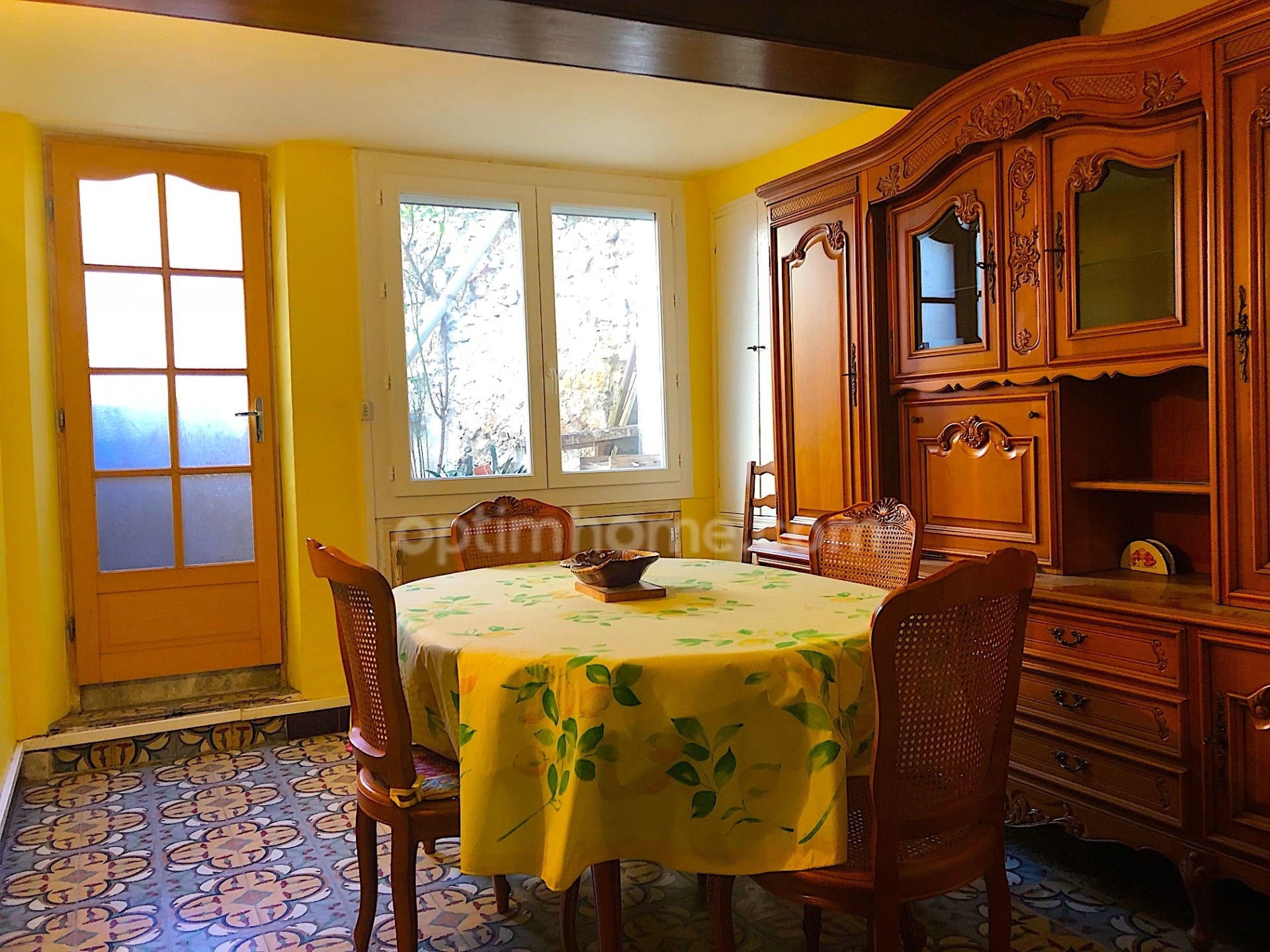 Maison